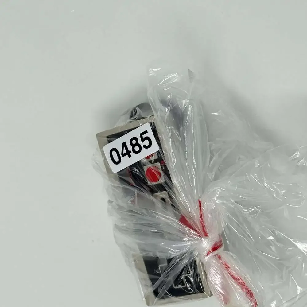 Nintendo Entertainment System (NES) Original Controller Model NES-004
